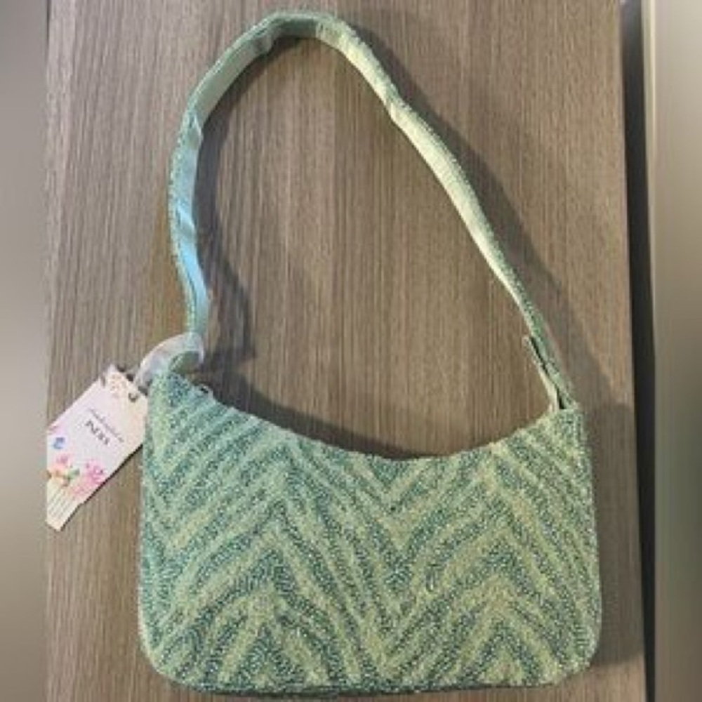 NWT Handcrafted in India Beaded teal shoulder purse (made in India)